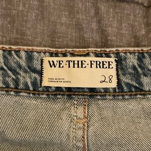 We The Free Women's High Rise Light Blue Jeans.